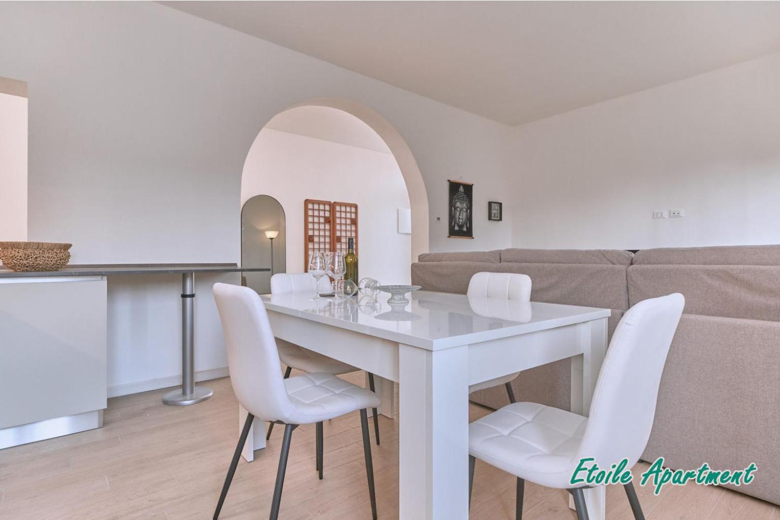 Casa Monique Apartments ديسينسانو ديل غاردا المظهر الخارجي الصورة